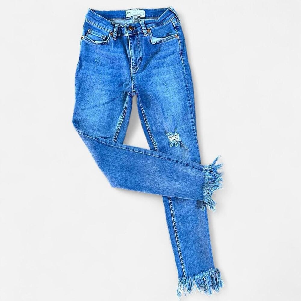 Free People fringe capri denim jeans free w22 xsmall hippie boho-chic y2k style